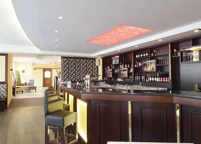 ホテル Der Abtenauer 4*