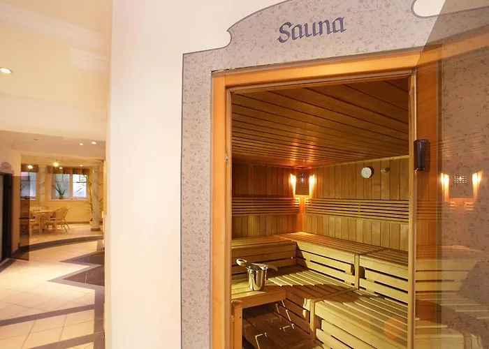 ホテル Der Abtenauer アプテナウ