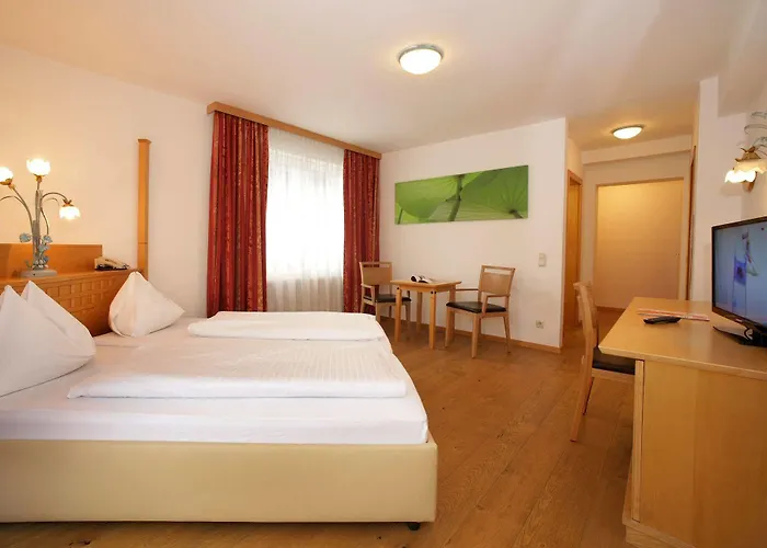 ホテル Der Abtenauer アプテナウ